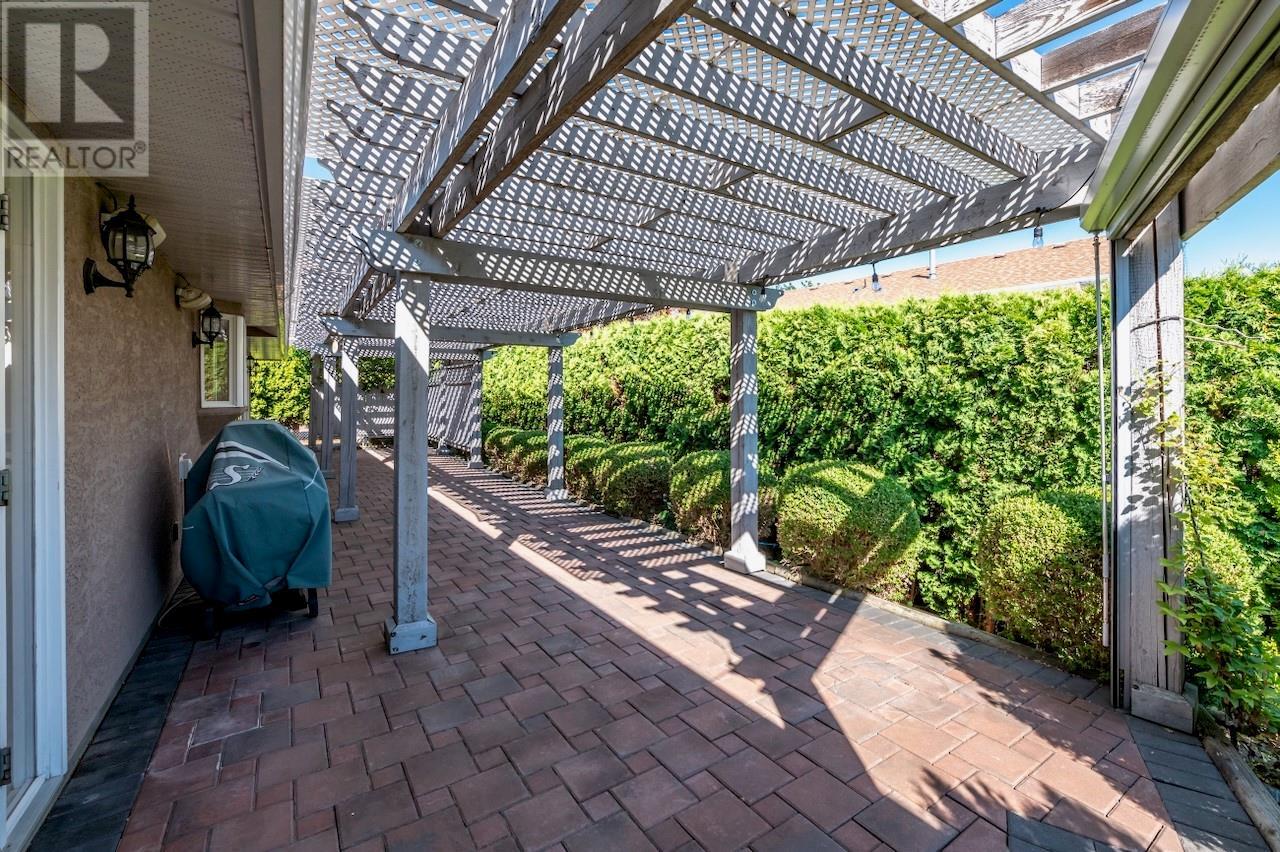 6718 Merlot Court, Oliver