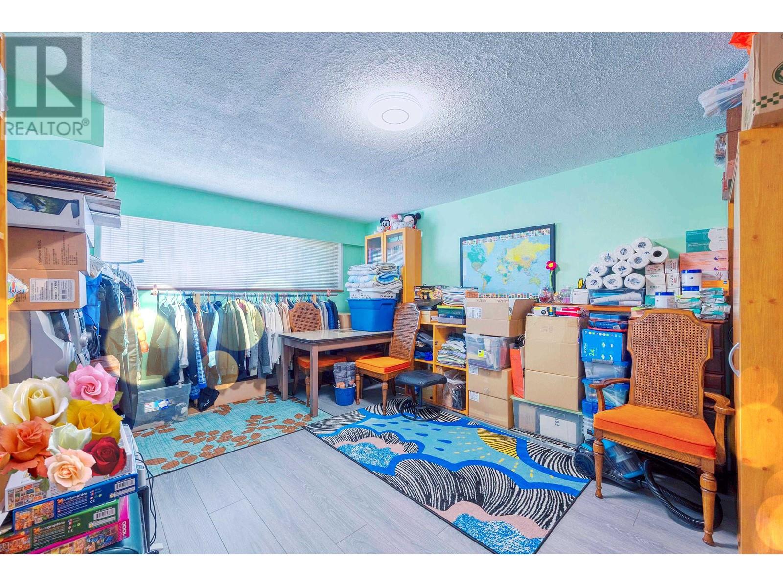 1465 E 49TH AVENUE, Vancouver