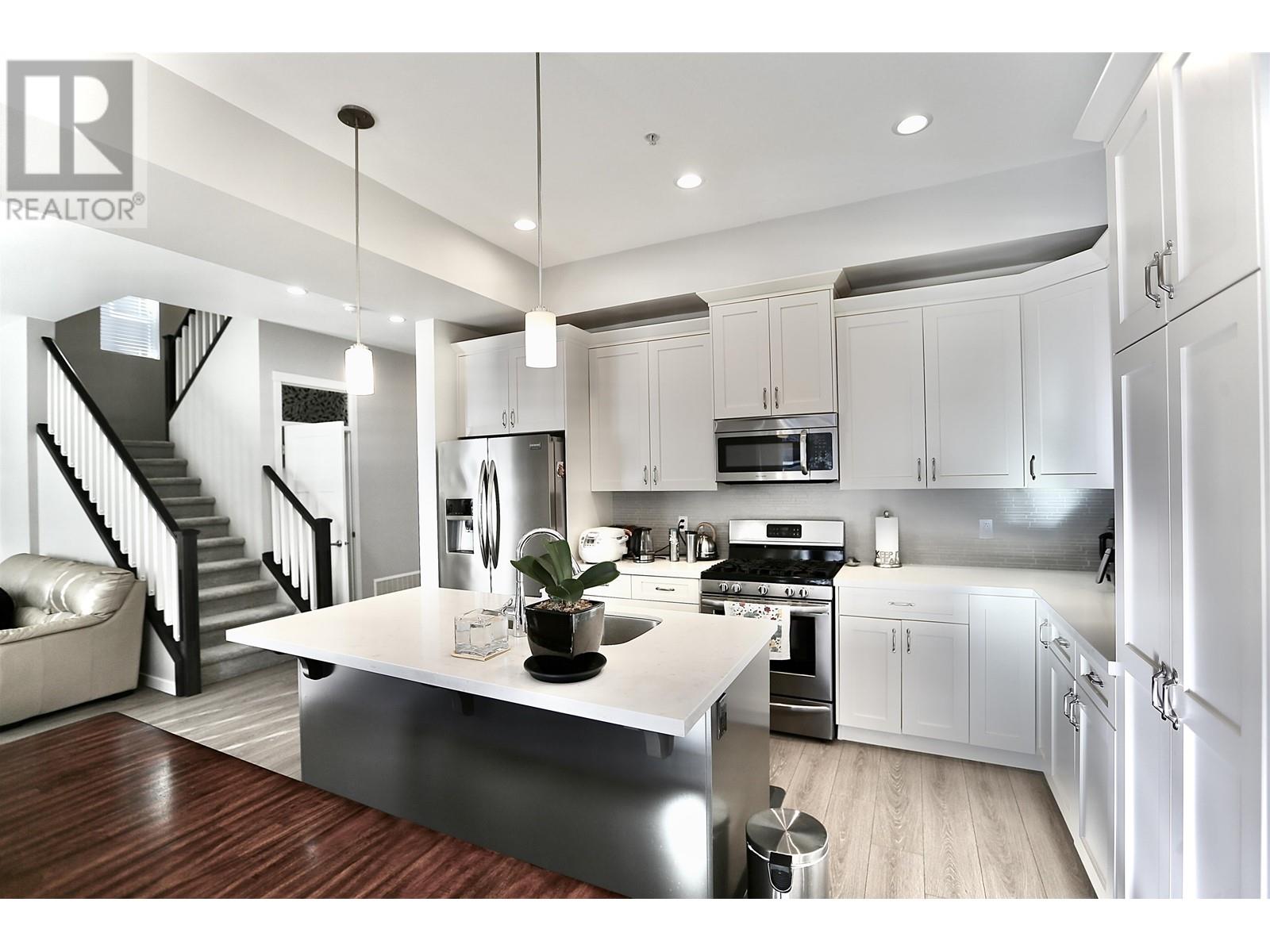 24442 113 AVENUE, Maple Ridge