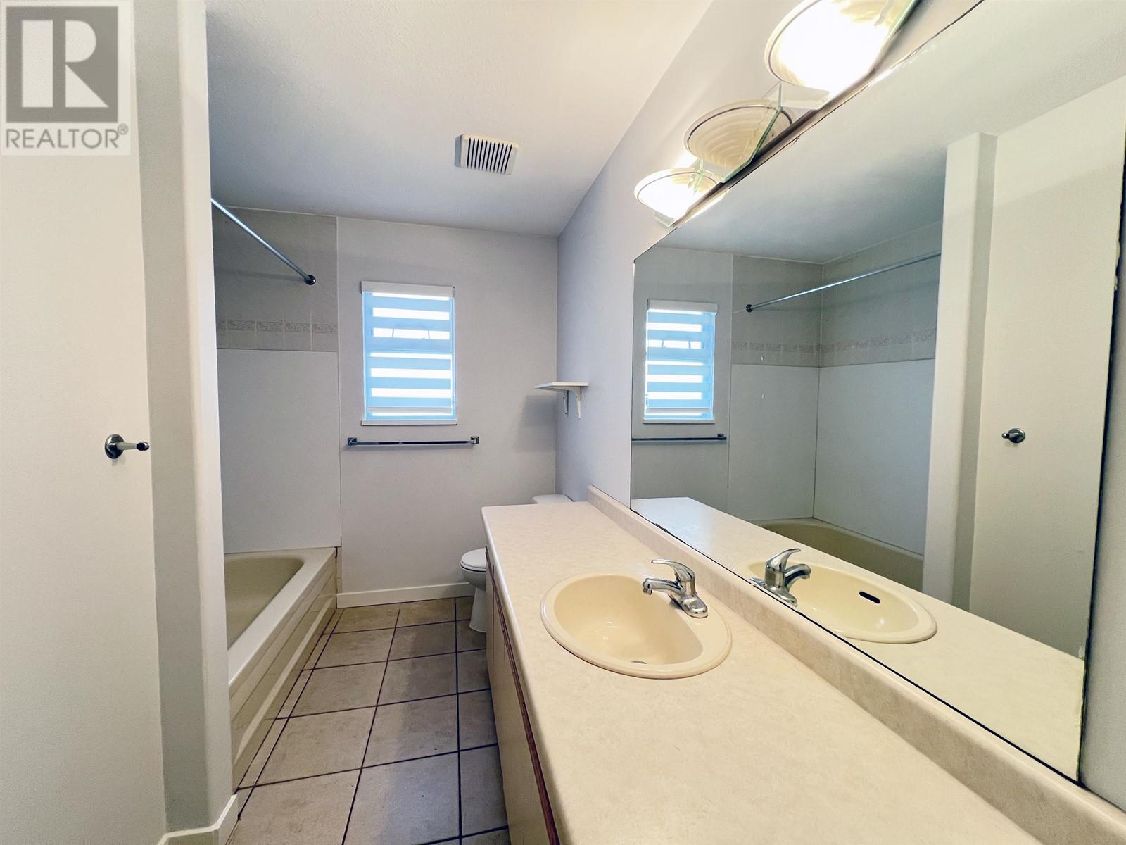 Photo 16 of 11240 Granville Avenue, Richmond BC