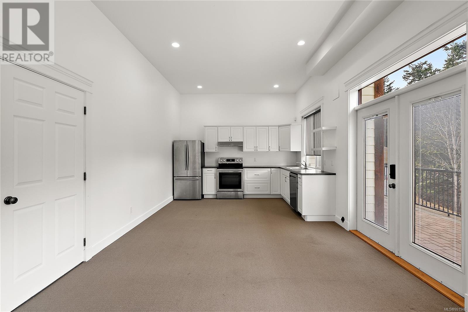 3456 Auburn Crt, Langford real estate listing 991586