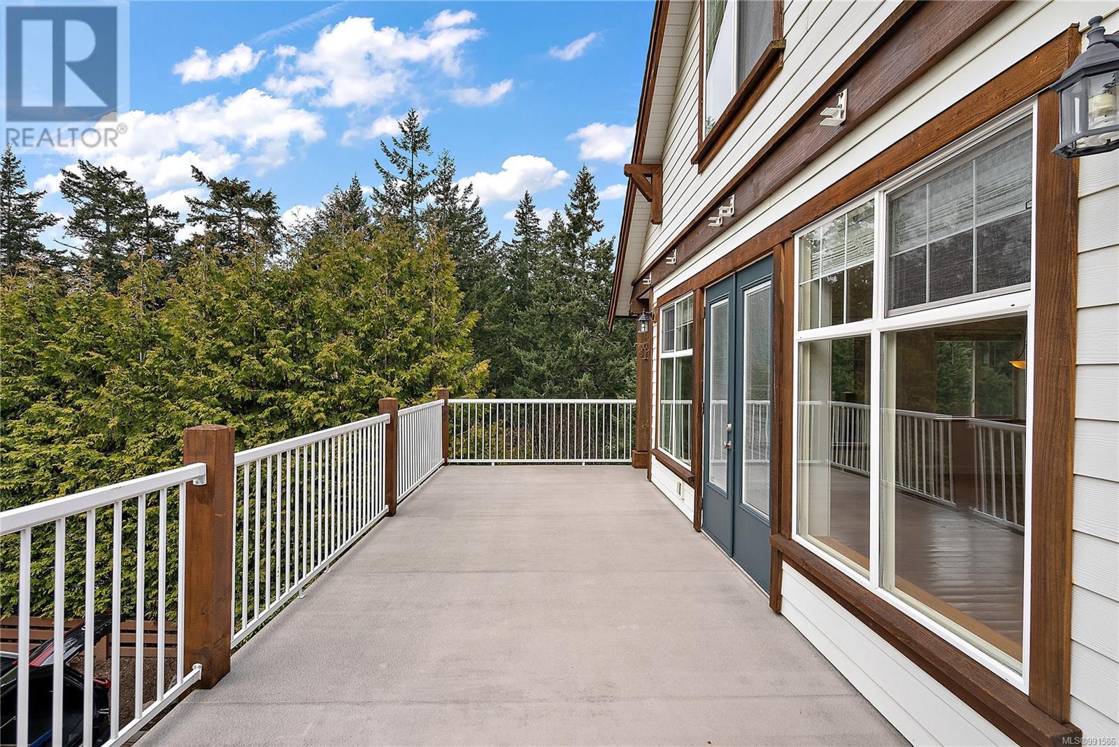 3456 Auburn Crt, Langford real estate listing 991586