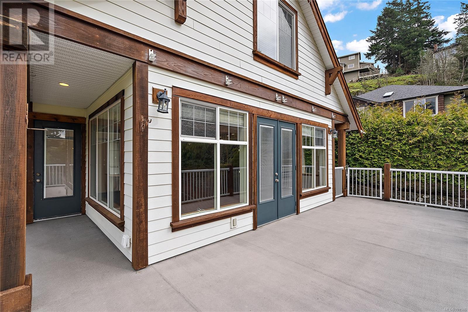 3456 Auburn Crt, Langford real estate listing 991586