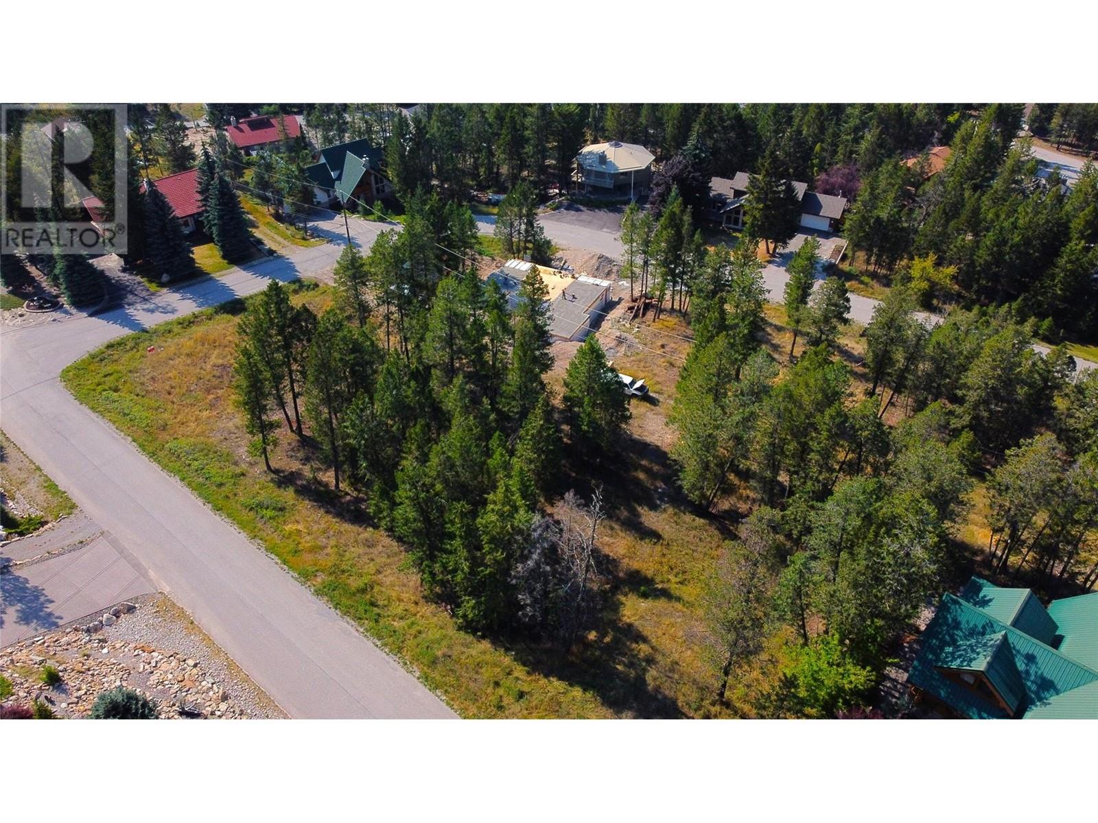 Photo 3 of 4951 Mountain View Drive, Fairmont Hot Springs BC