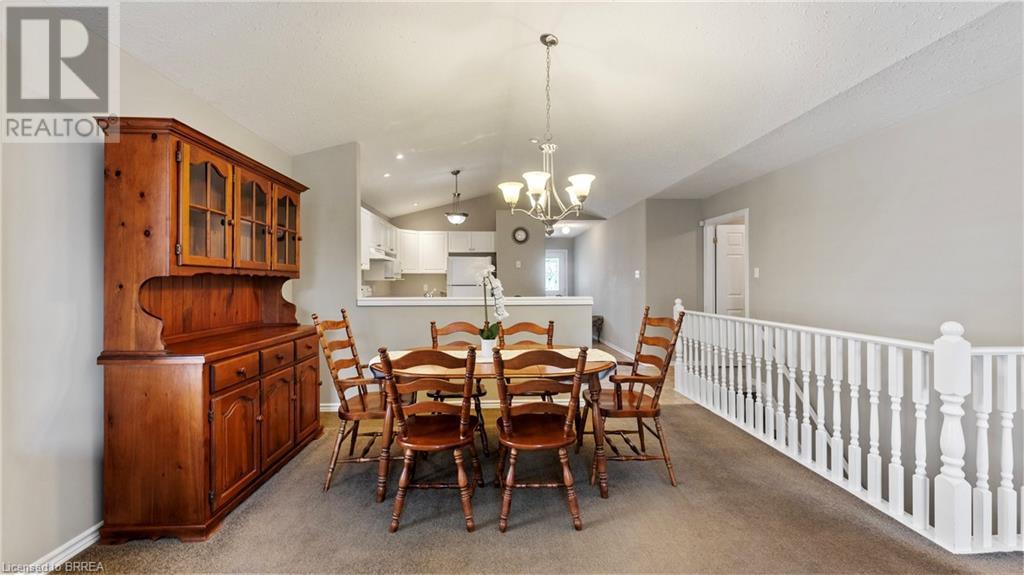 Photo 8 of 73 Morton Avenue Unit 4, Brantford ON