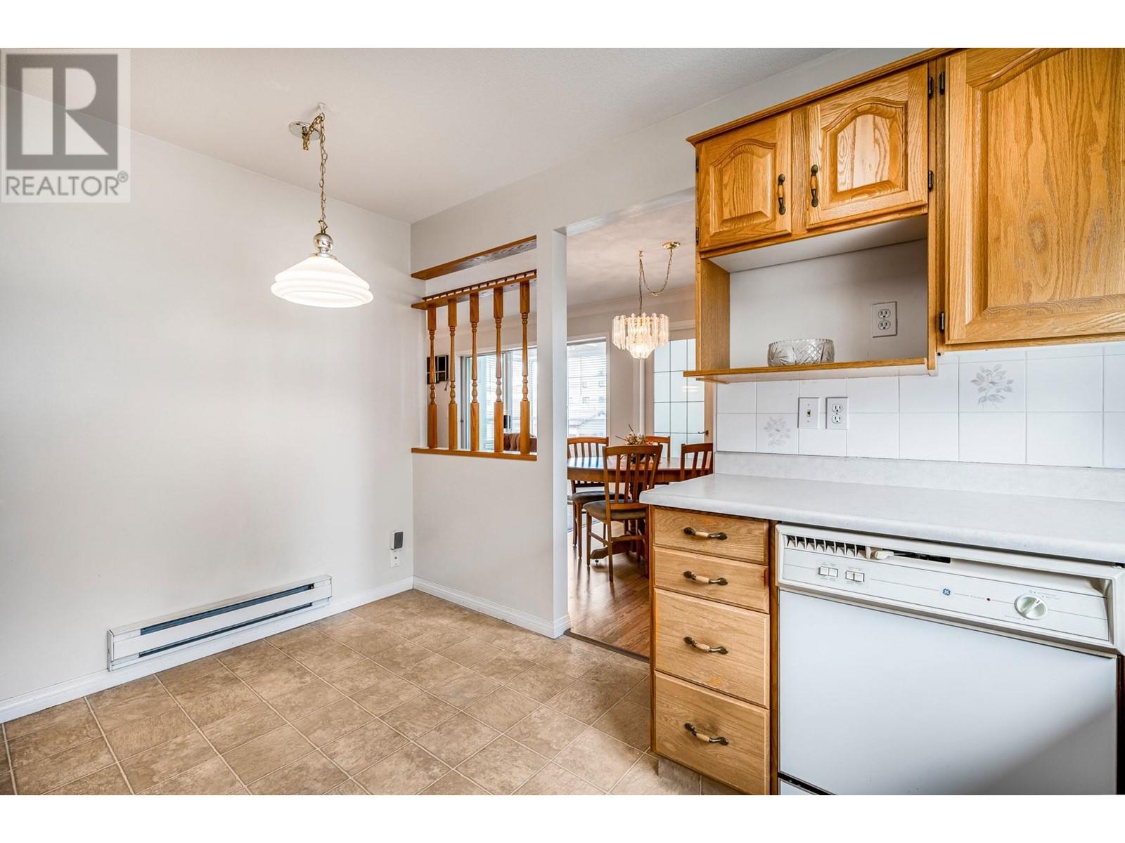 102 1055 Lawrence Avenue, Kelowna