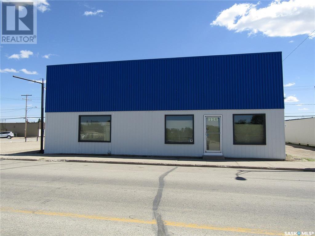 Photo 1 of 114 Railway Avenue E, Nipawin SK