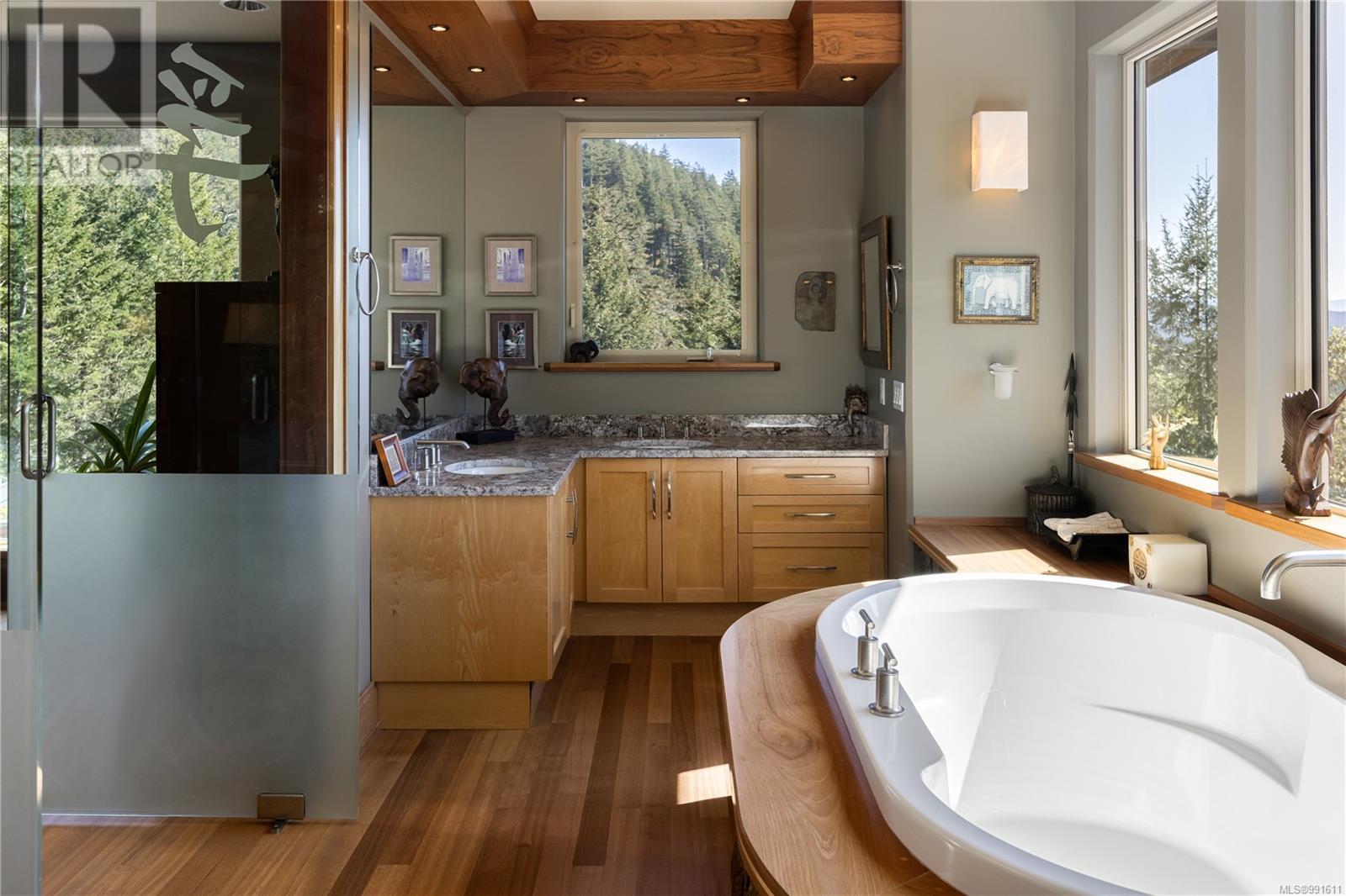4948 Nagle Rd, Sooke