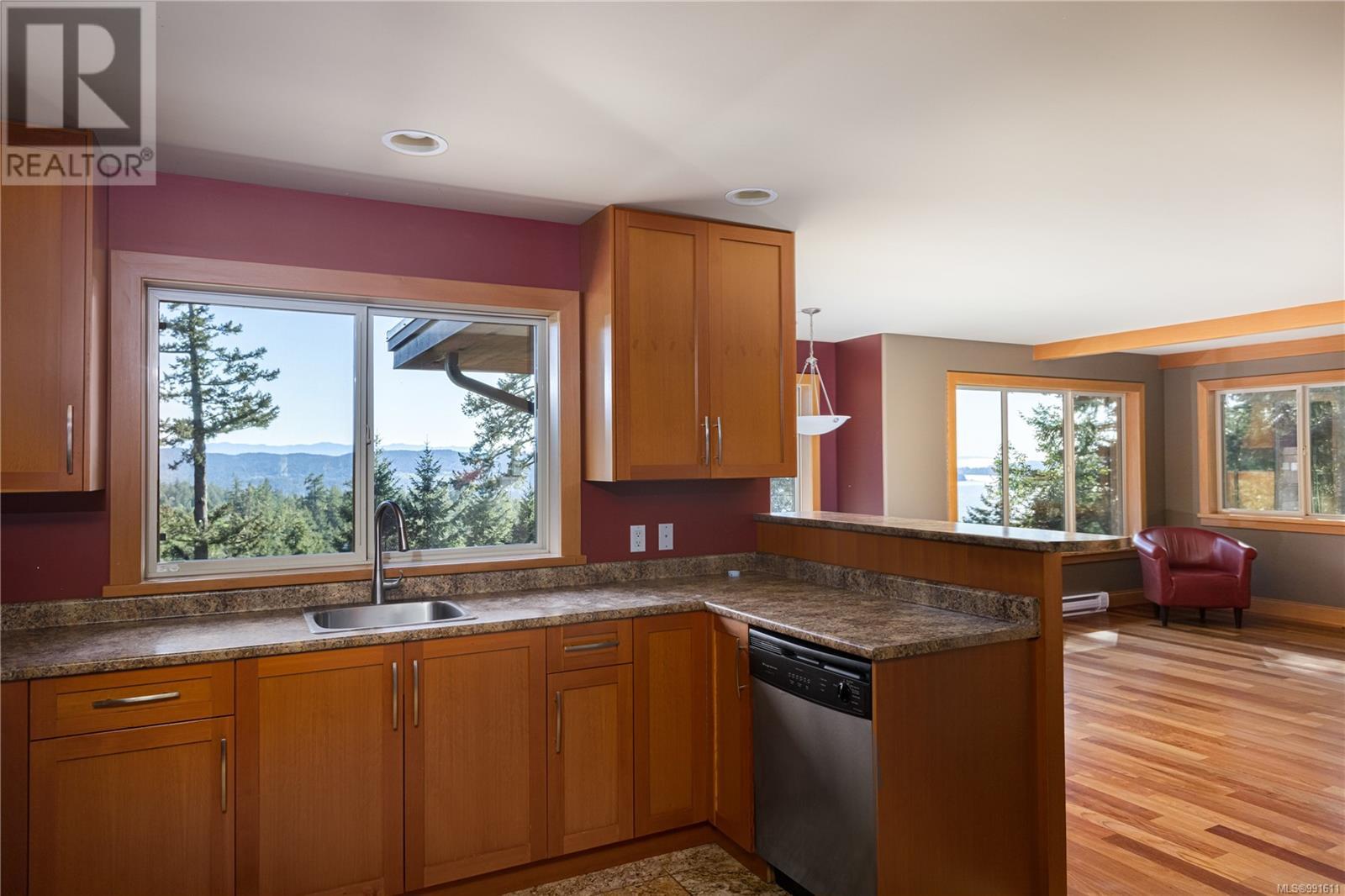4948 Nagle Rd, Sooke