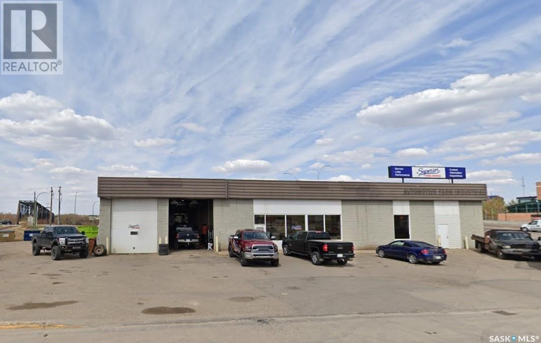 Photo 1 of 1125 2nd Avenue W, Prince Albert SK