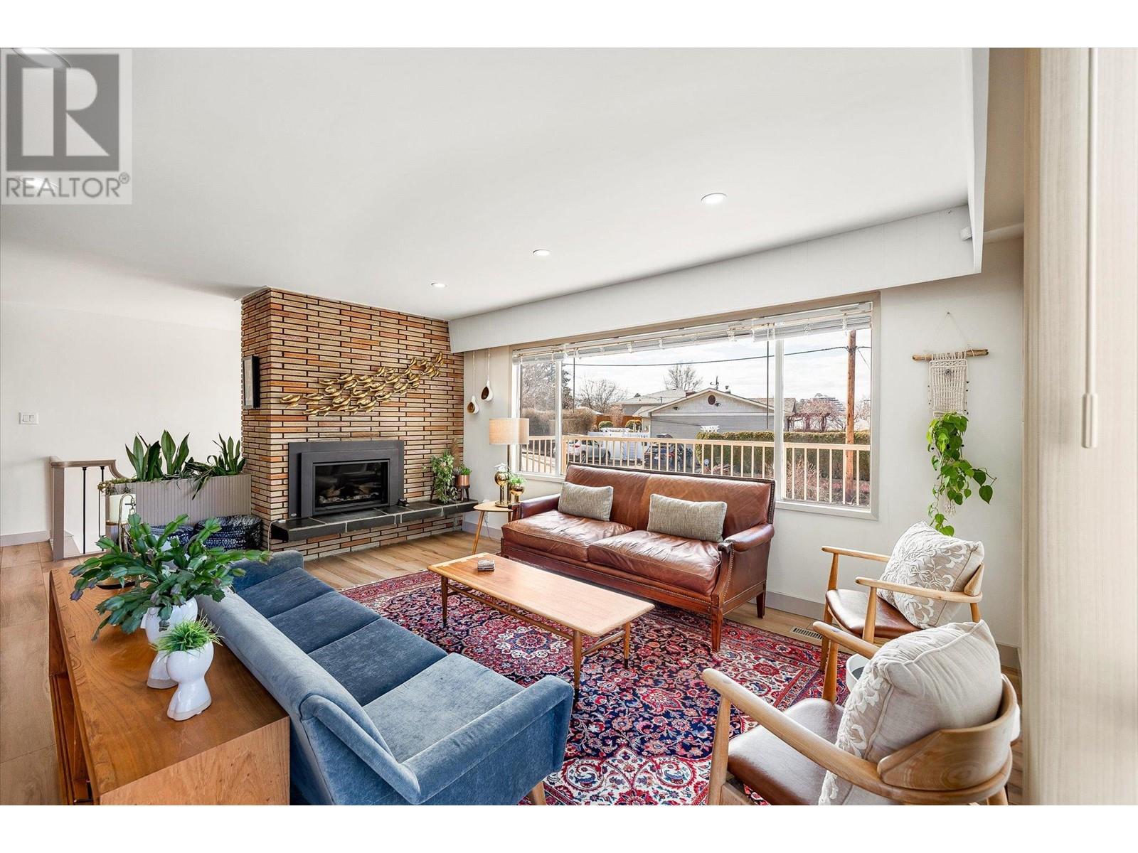  1359 Highland Drive South, Kelowna