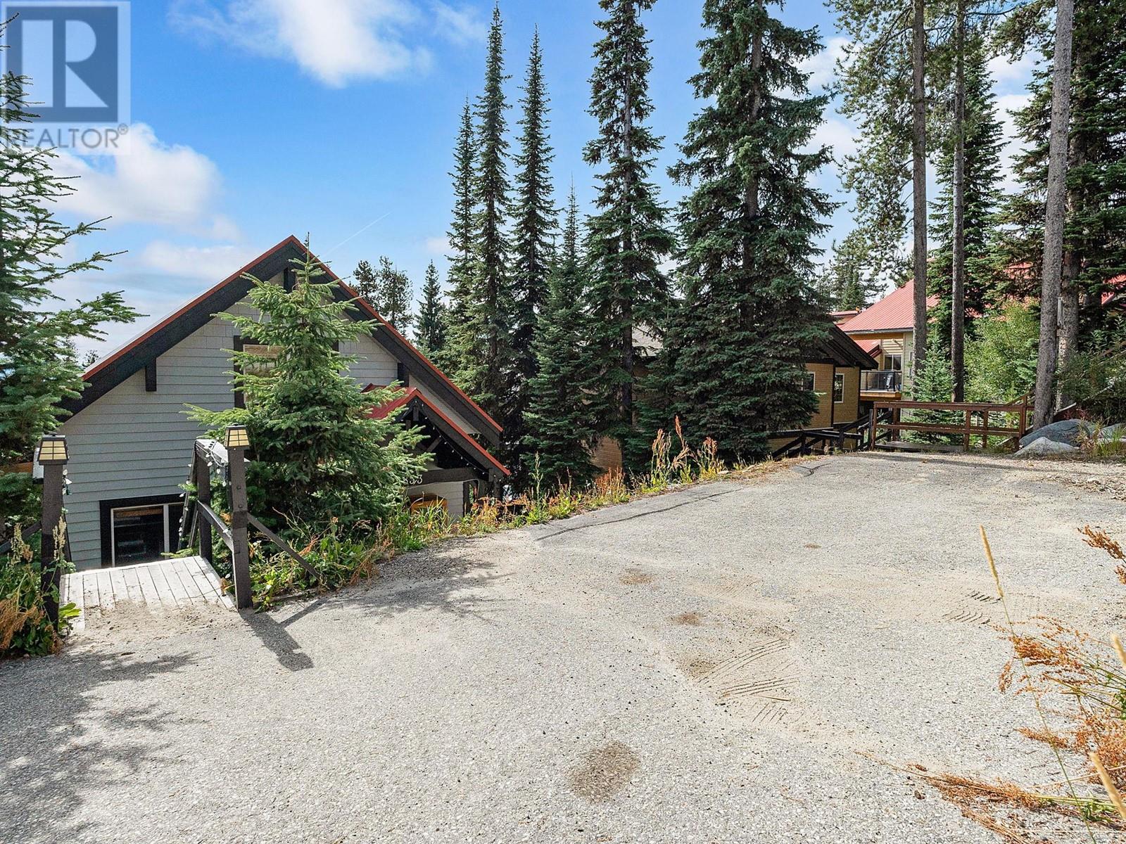  4833 Snowpines Road, Big White