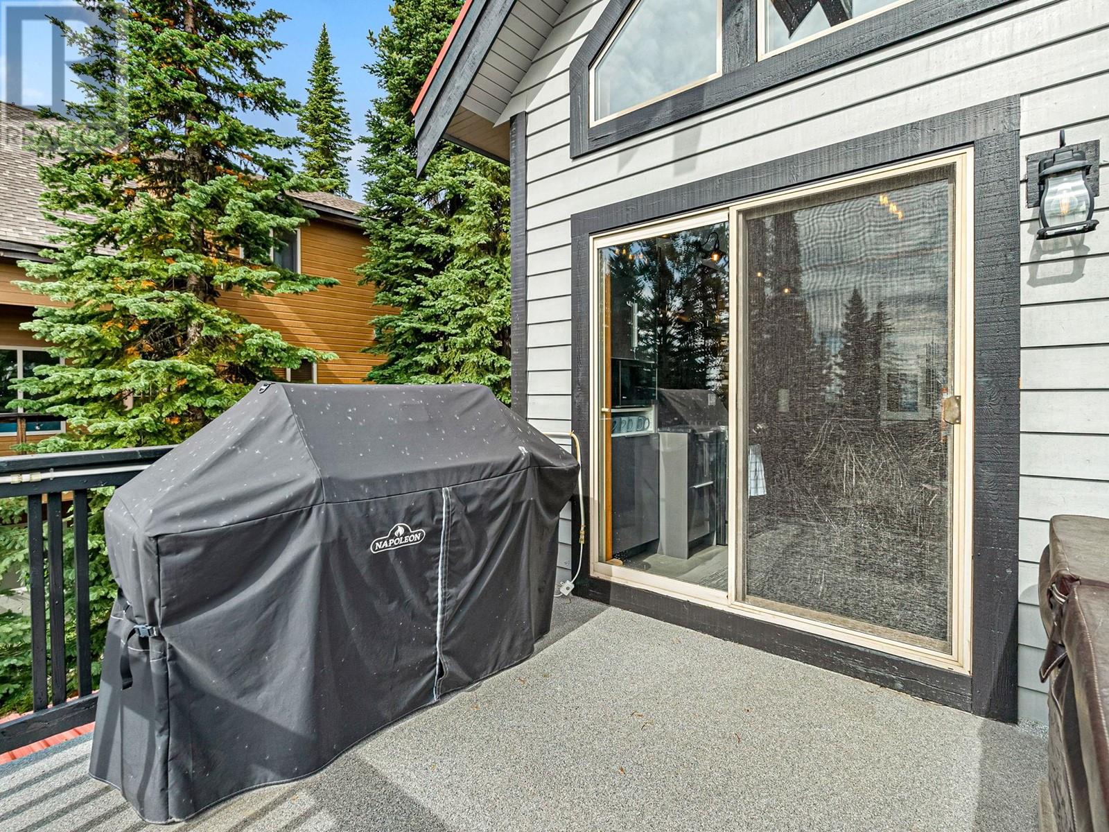  4833 Snowpines Road, Big White