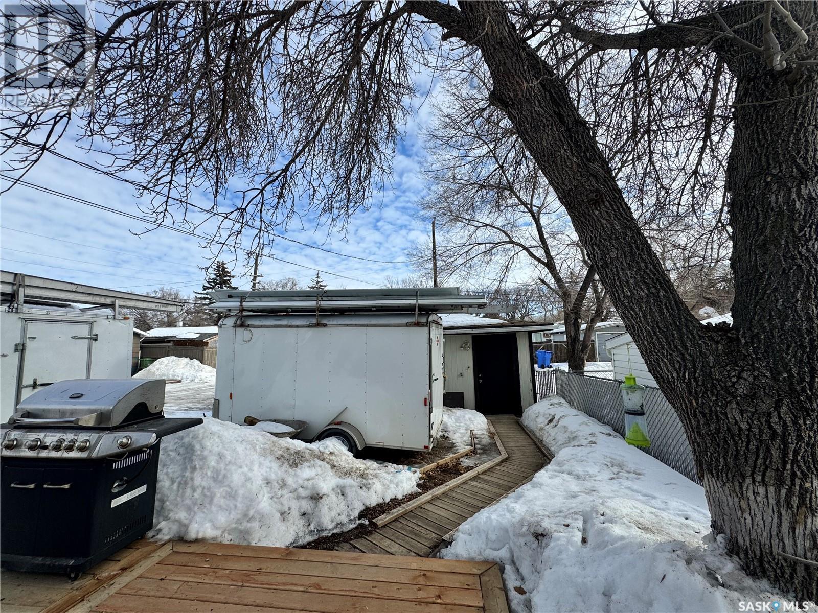 Photo 26 of 1327 Royal Street, Regina SK