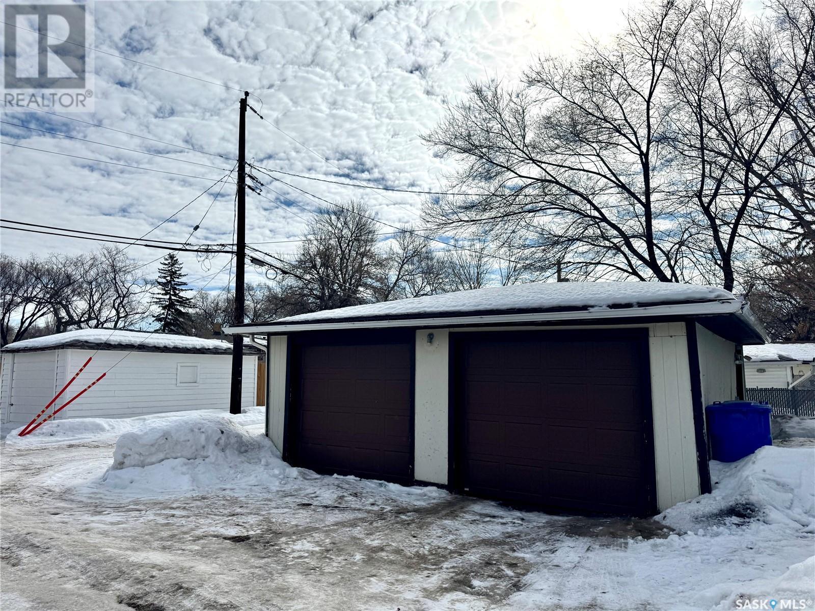 Photo 27 of 1327 Royal Street, Regina SK