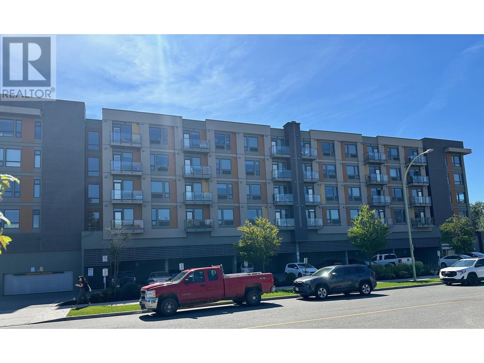 #445 925 LEON AVENUE - Image 18