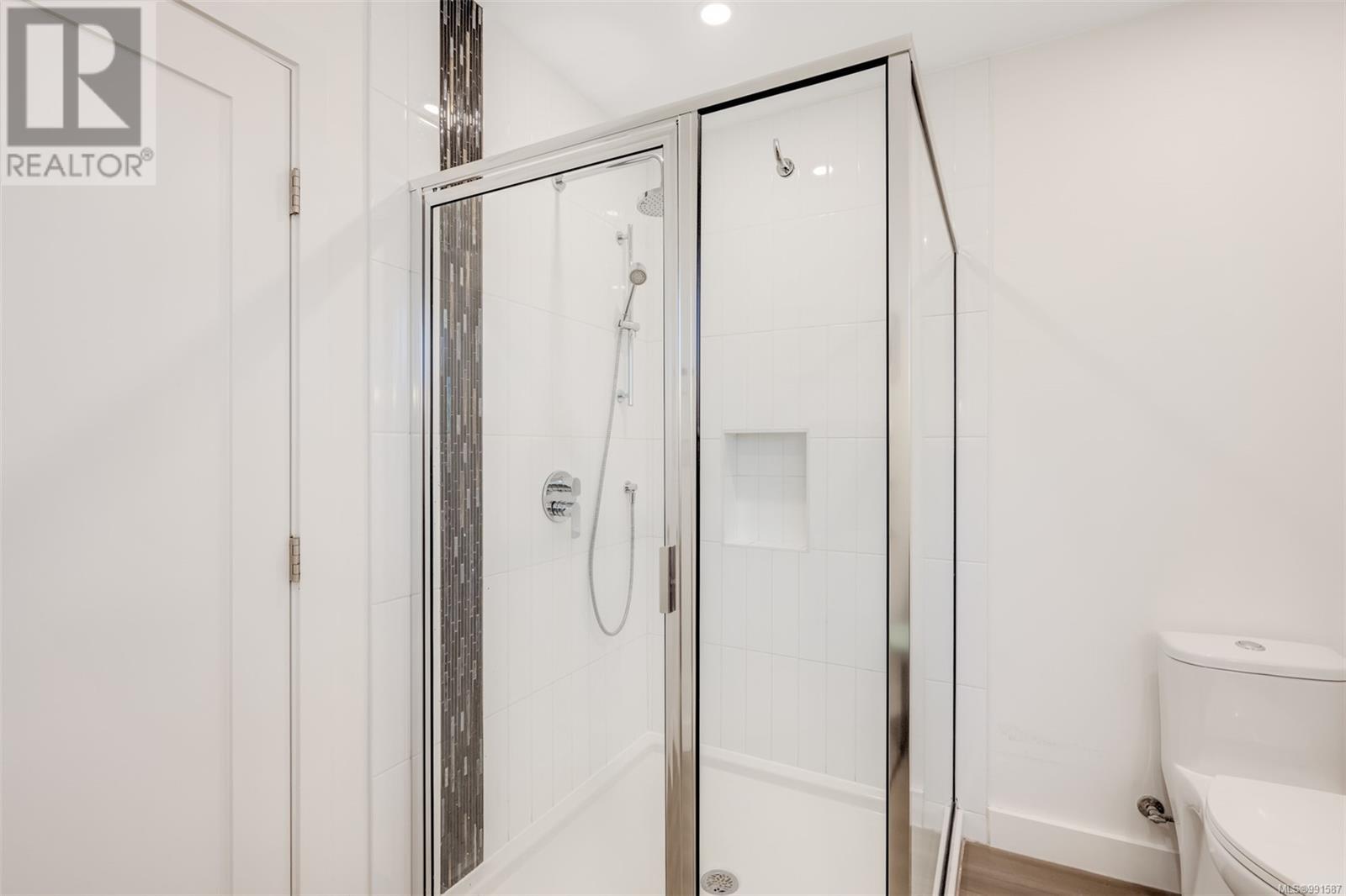  3456 Plymouth Road, Oak Bay