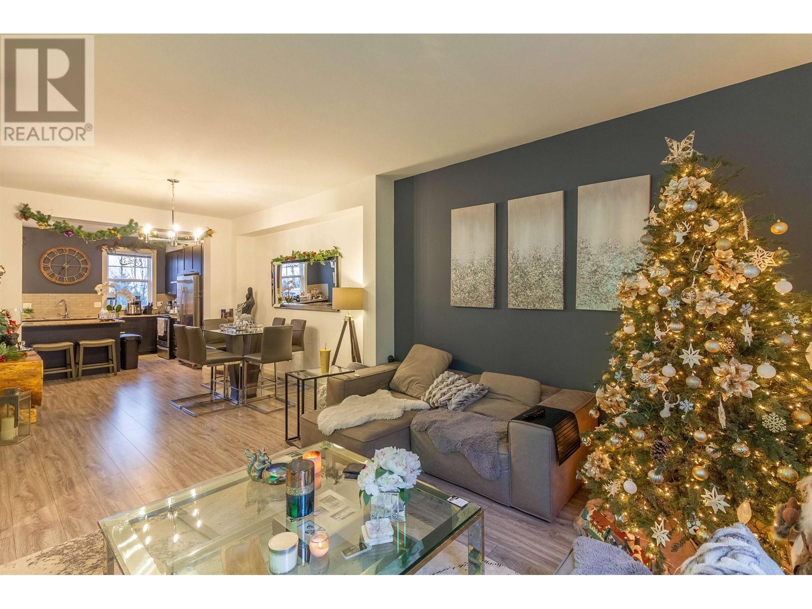 103 688 EDGAR AVENUE, Coquitlam