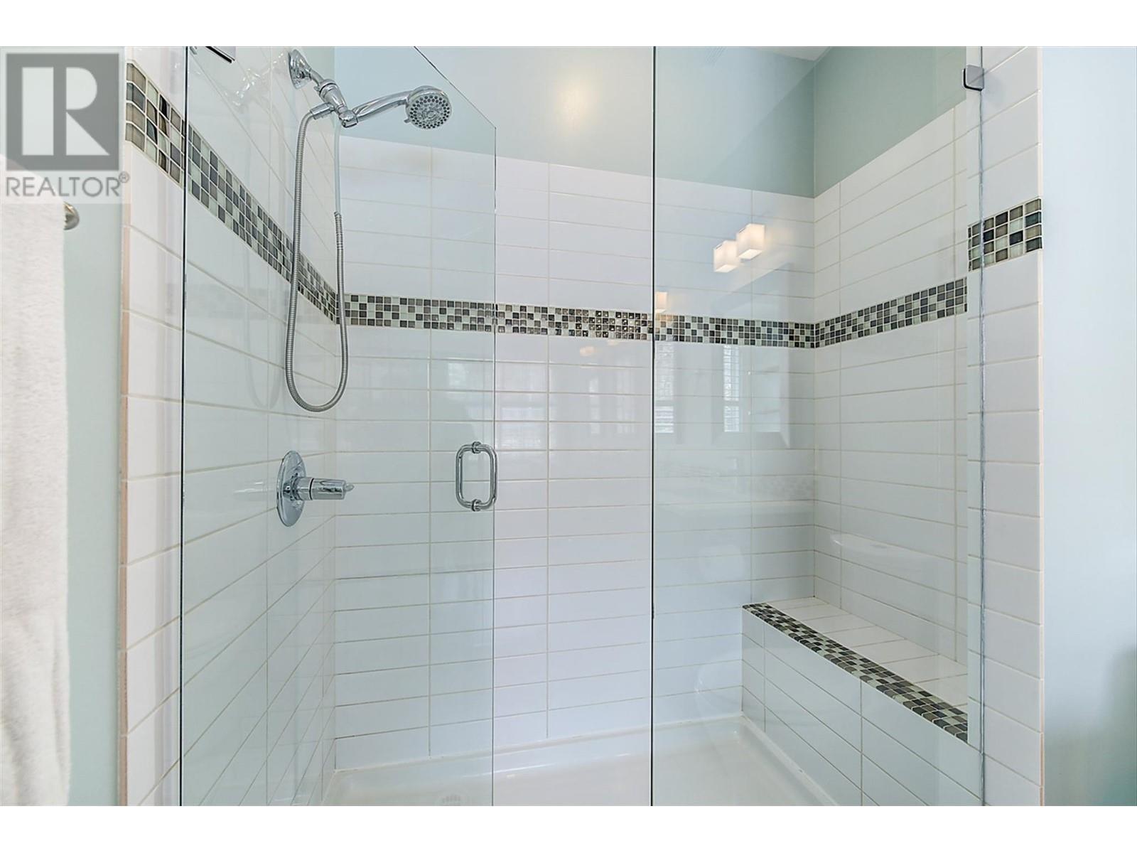  1940 Begbie Road, Kelowna