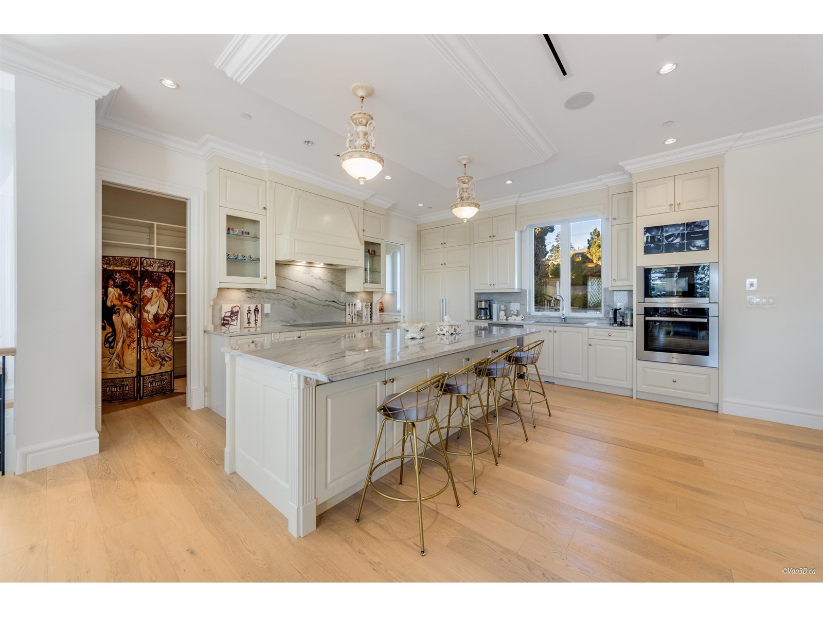 14033 TERRY ROAD, White Rock real estate listing R2976410