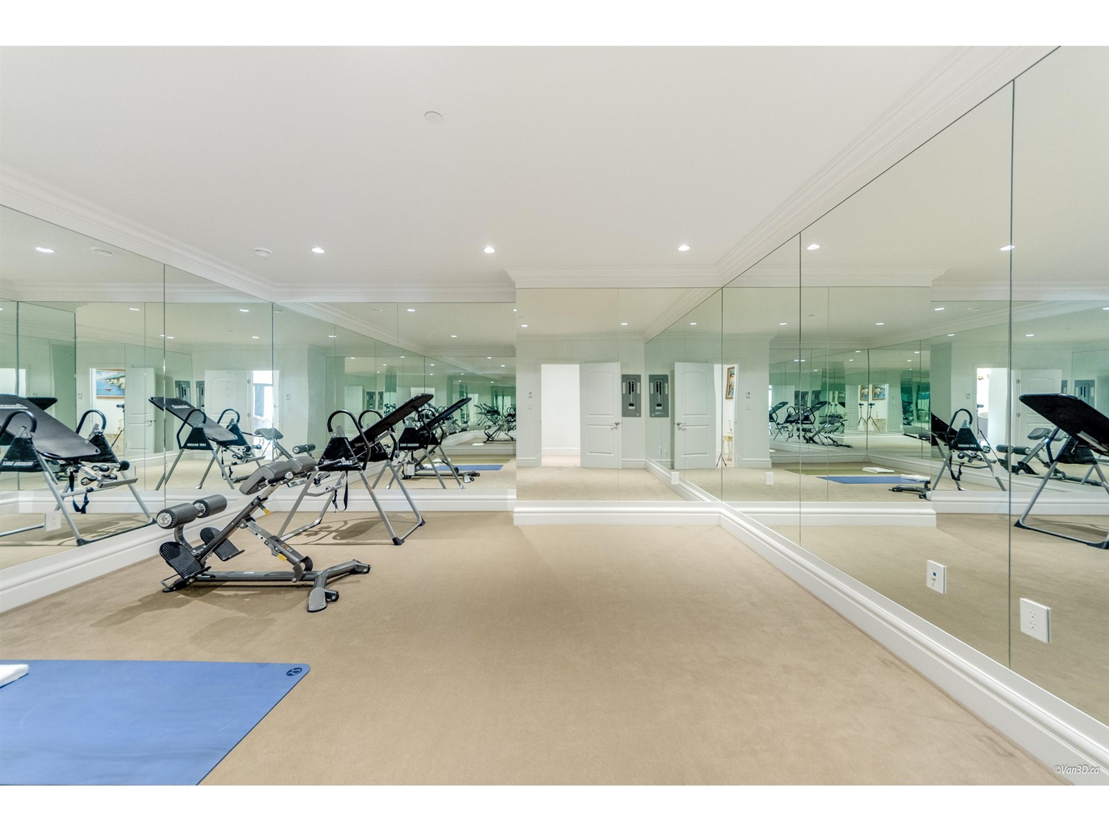 14033 TERRY ROAD, White Rock real estate listing R2976410