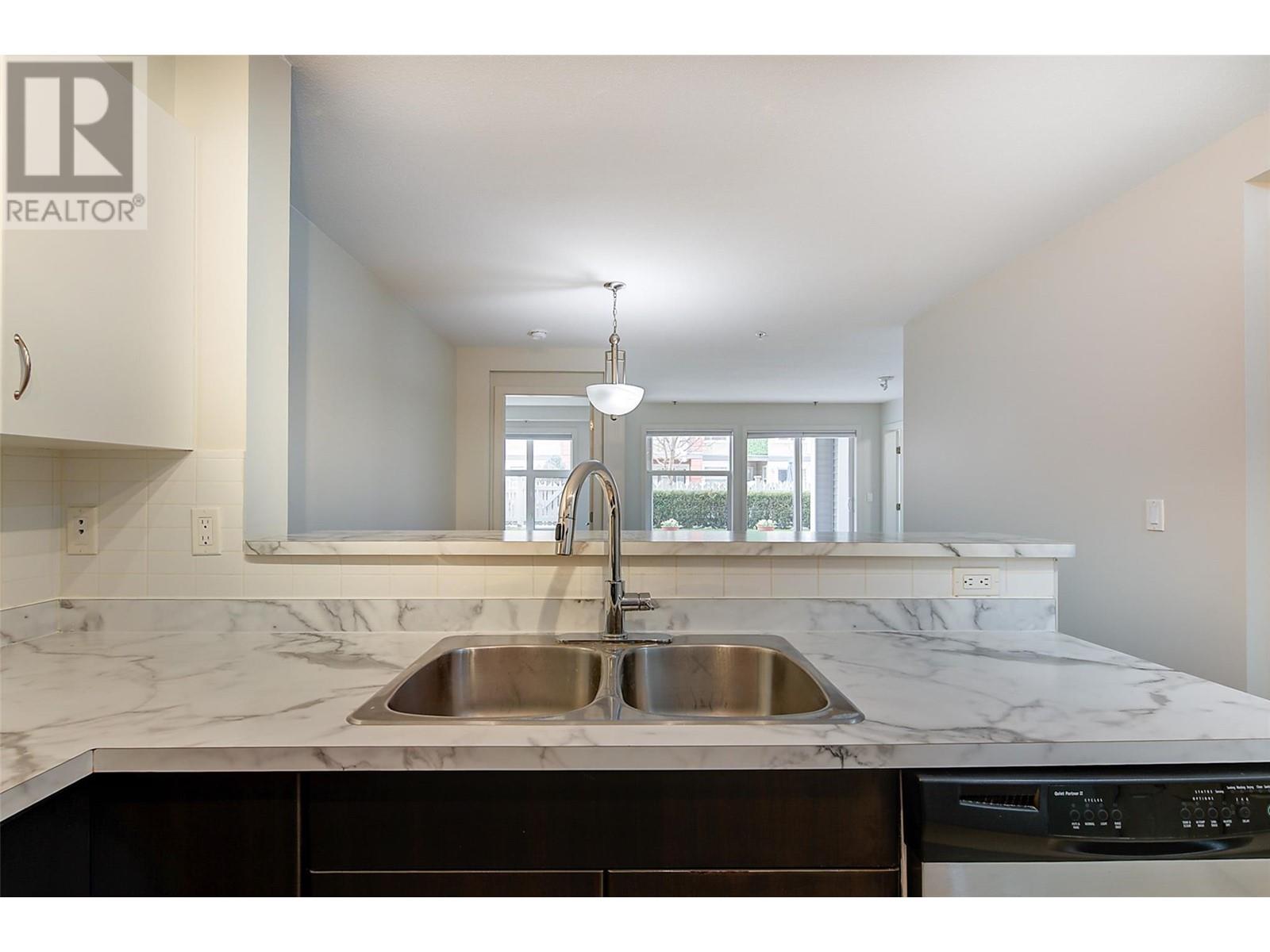 112 563 Yates Road, Kelowna
