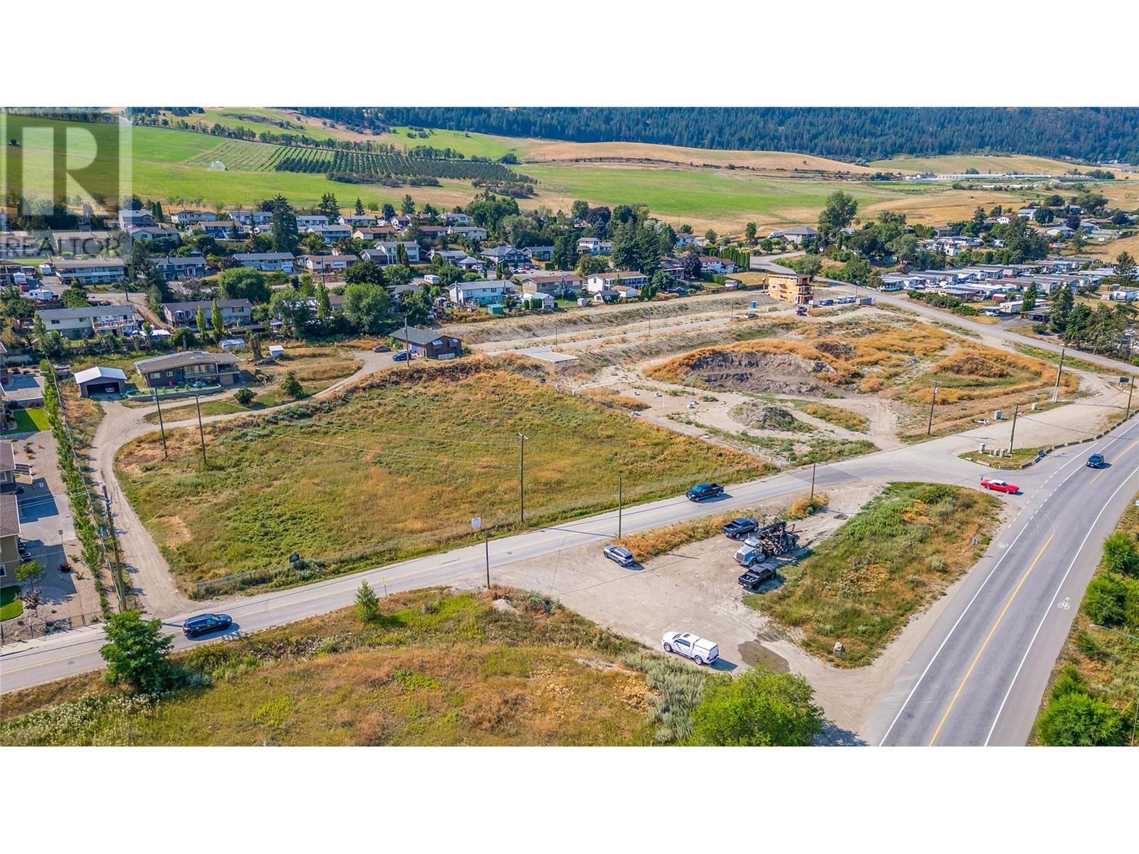  6758 Okanagan Avenue, Vernon
