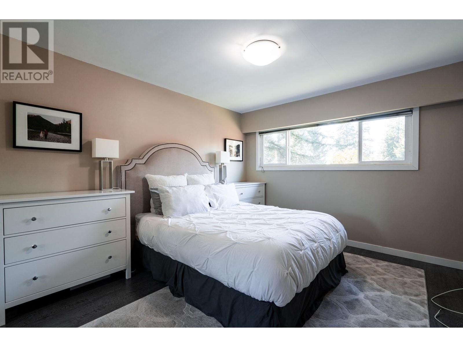 575 TIPTON STREET, Coquitlam