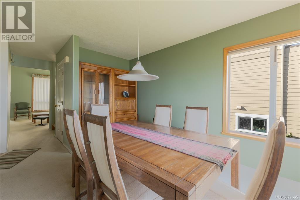 1081 Island Hwy S, Campbell River real estate listing 988005
