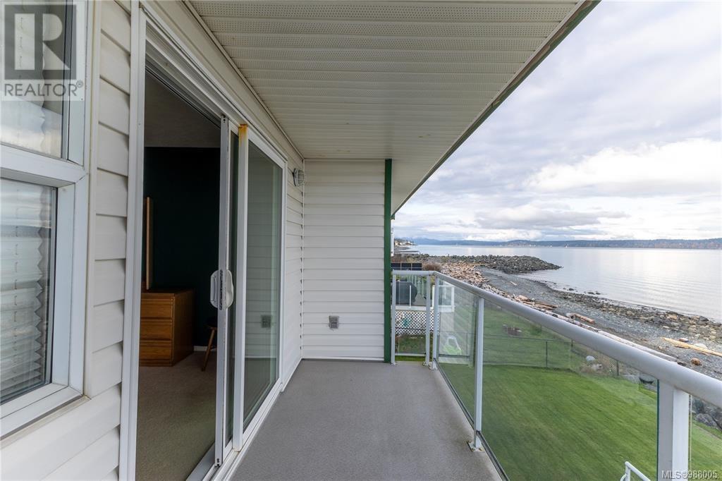 1081 Island Hwy S, Campbell River real estate listing 988005