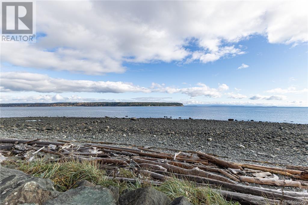 1081 Island Hwy S, Campbell River real estate listing 988005
