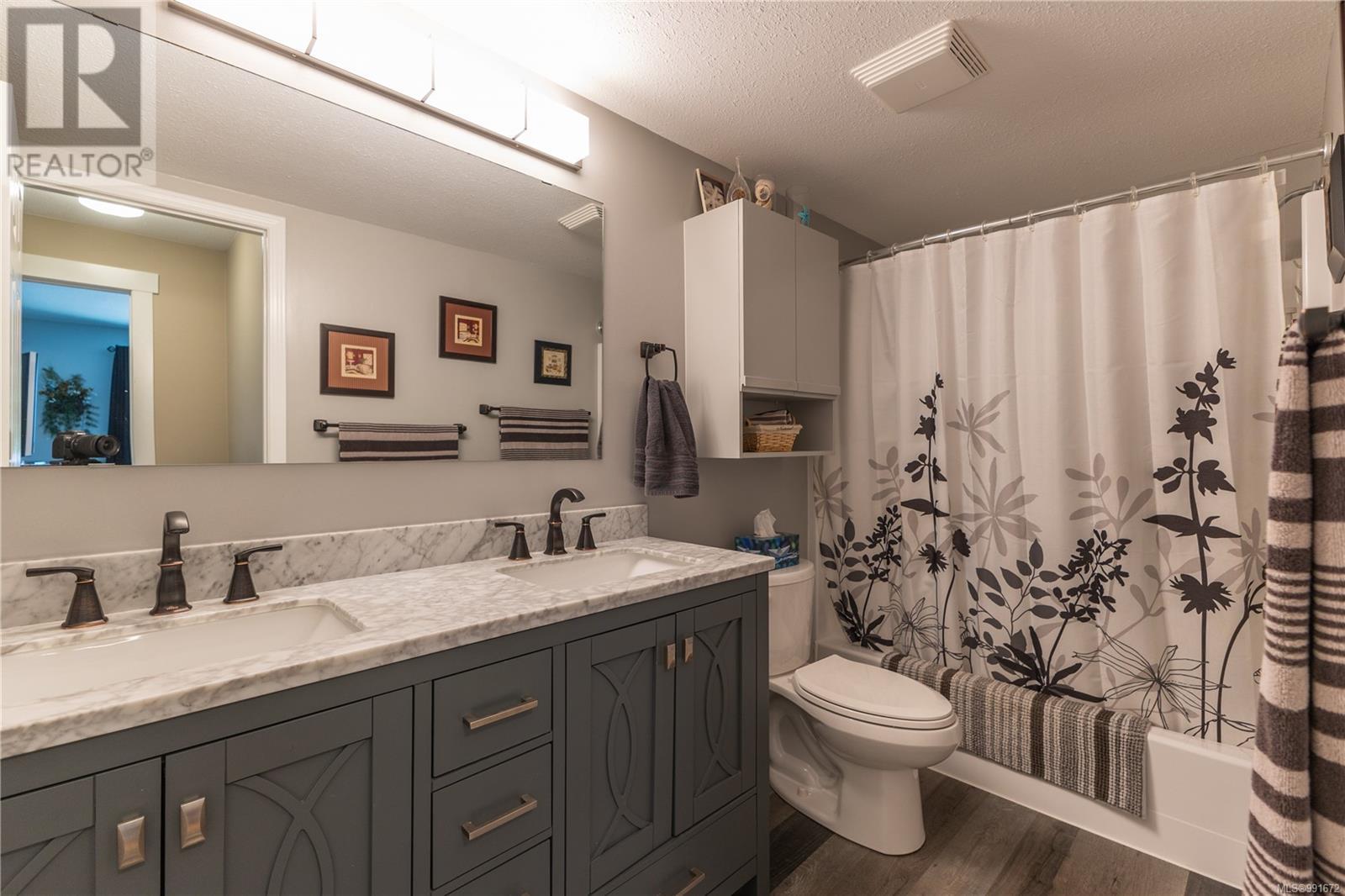 224 390 Island Hwy S, Campbell River real estate listing 991672