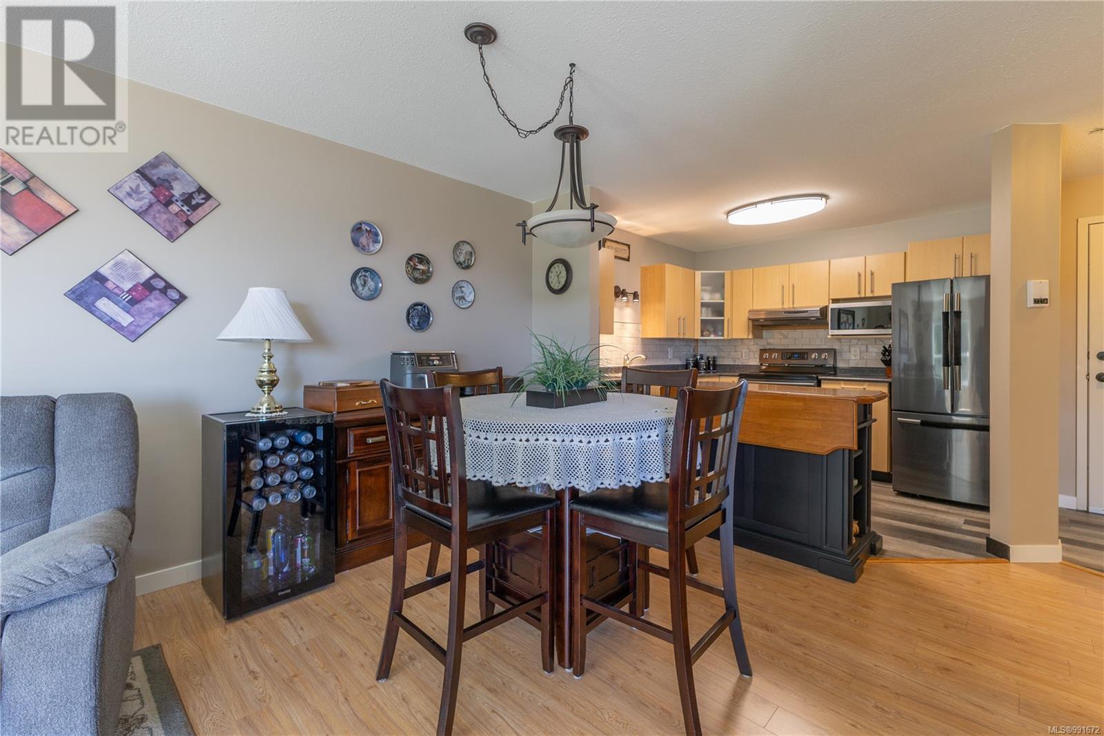 224 390 Island Hwy S, Campbell River real estate listing 991672