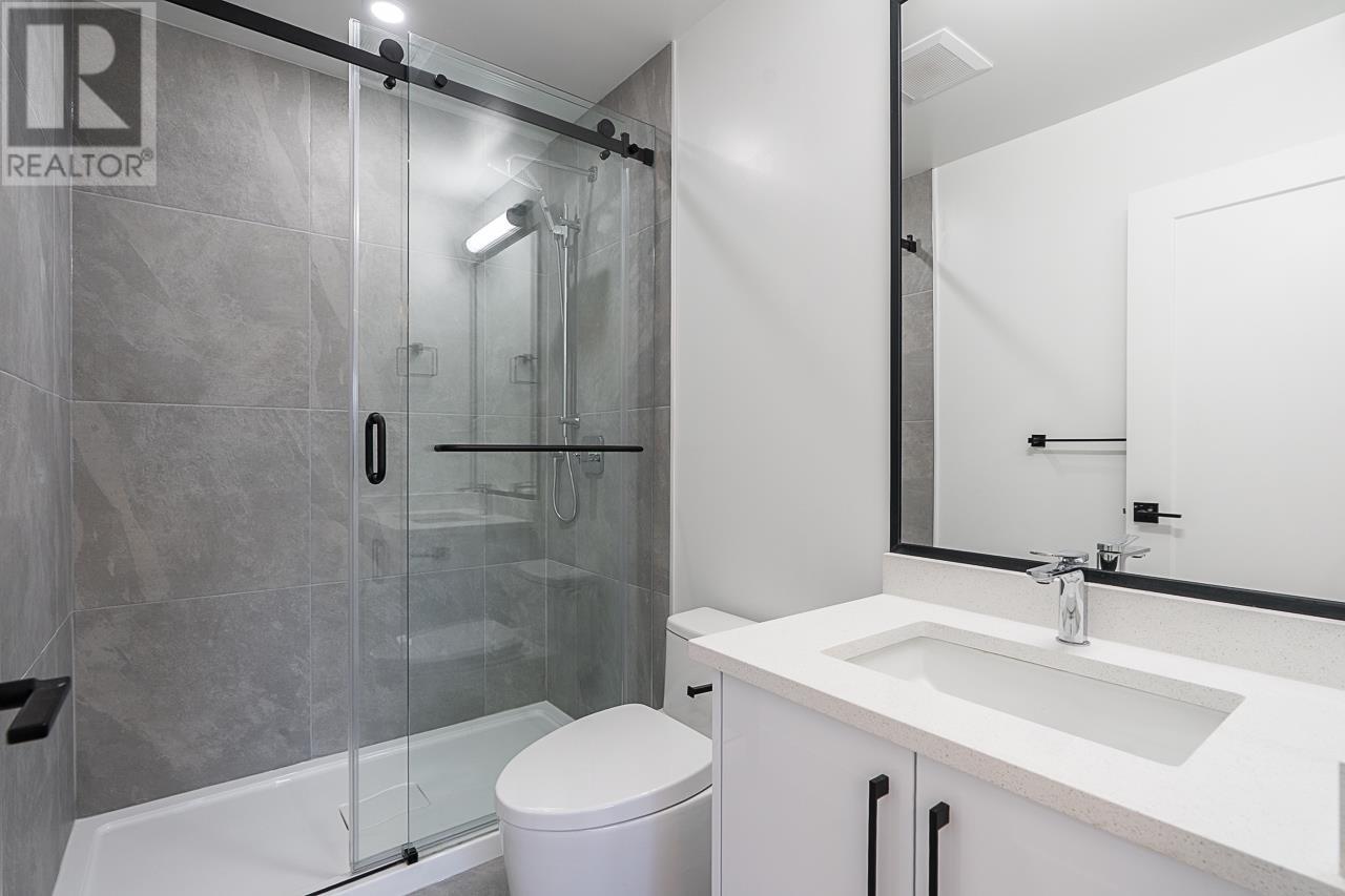 8018 19TH AVENUE, Burnaby