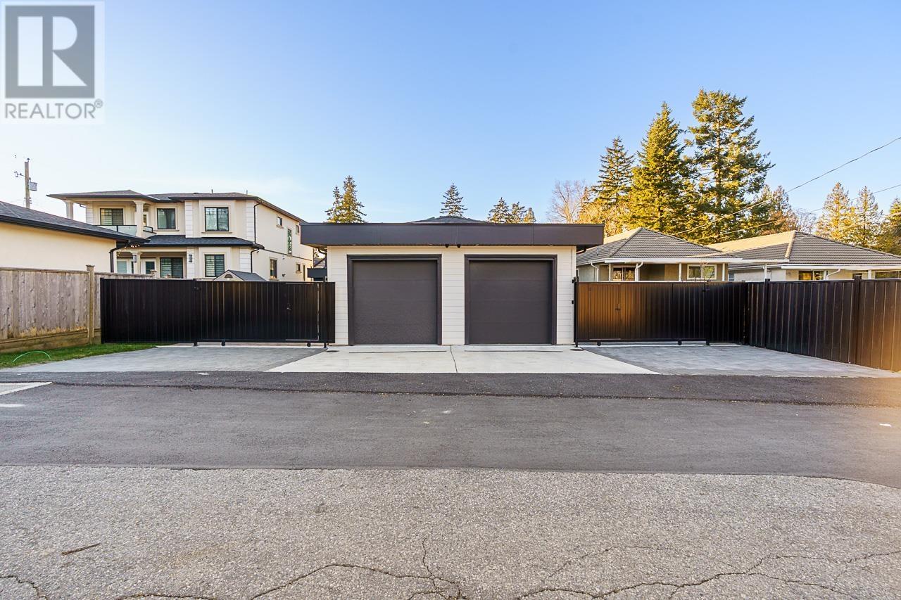 8018 19TH AVENUE, Burnaby