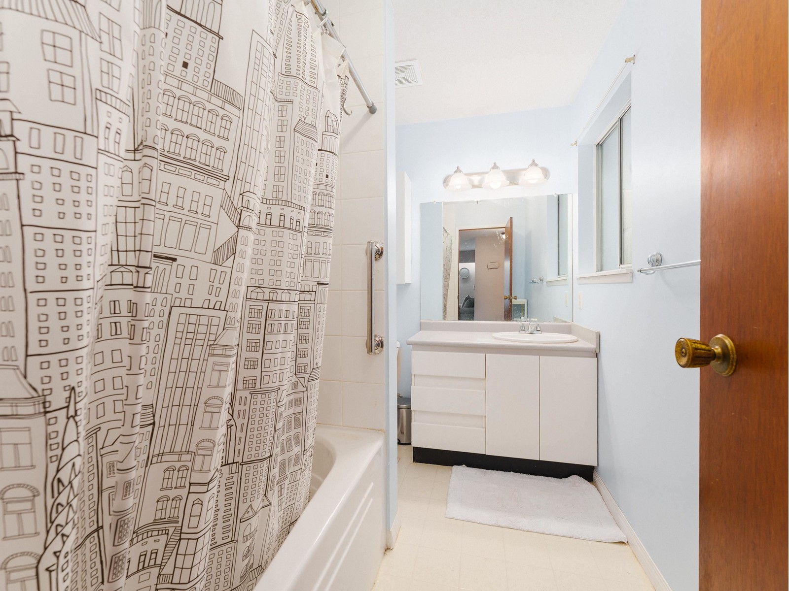 7334 209A STREET, Langley