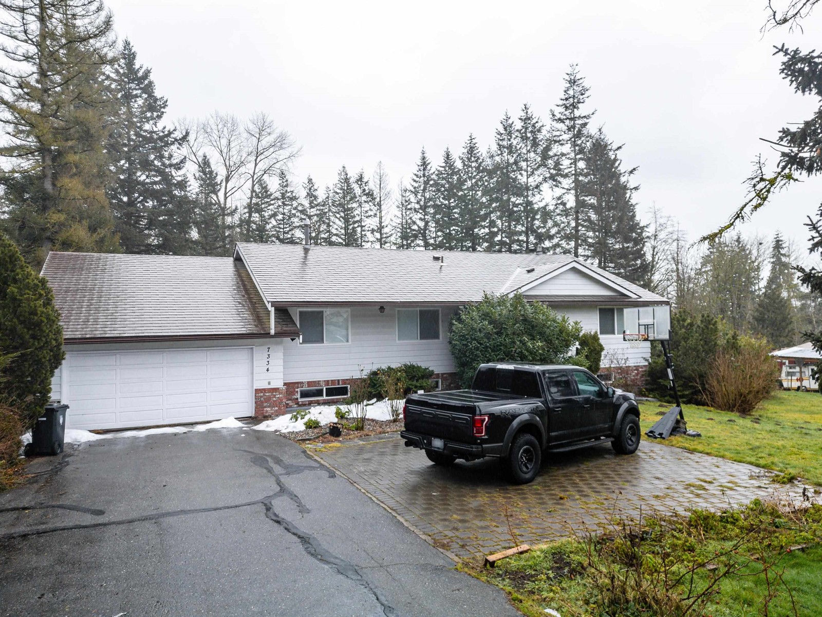 7334 209A STREET, Langley