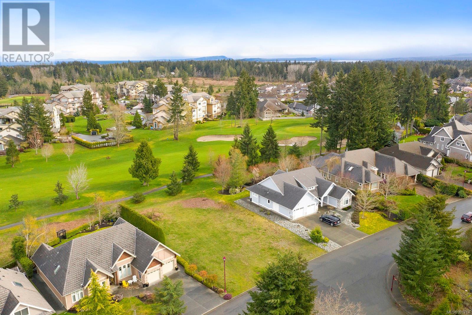 3358 Majestic Dr, Courtenay real estate listing 991714