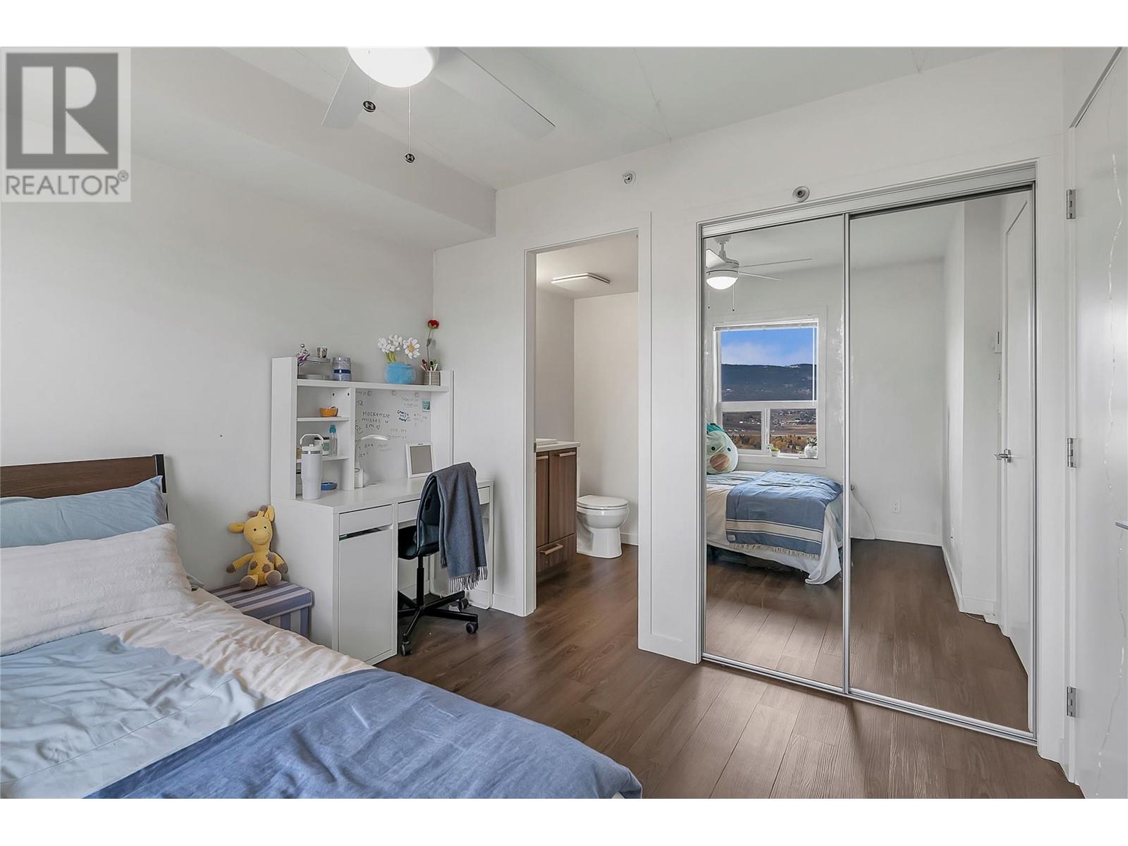 PH2 883 Academy Way, Kelowna
