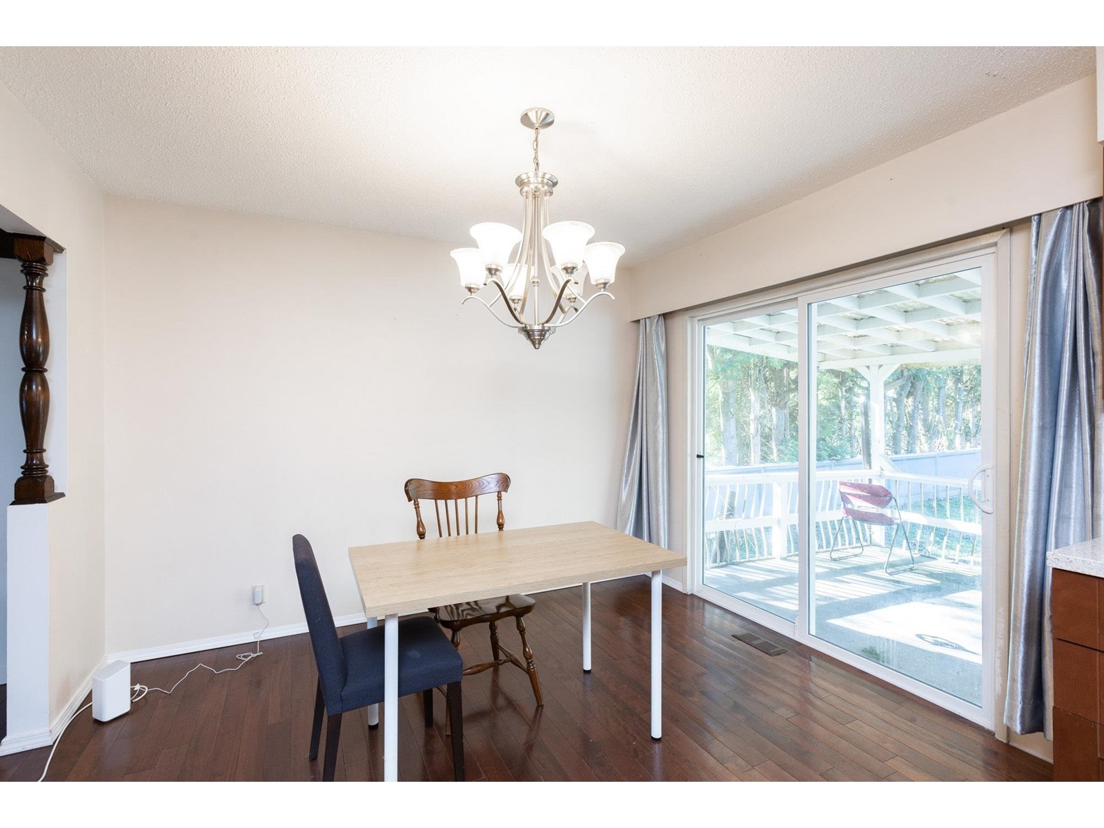 Photo 9 of 9747 161 A Street, Surrey BC