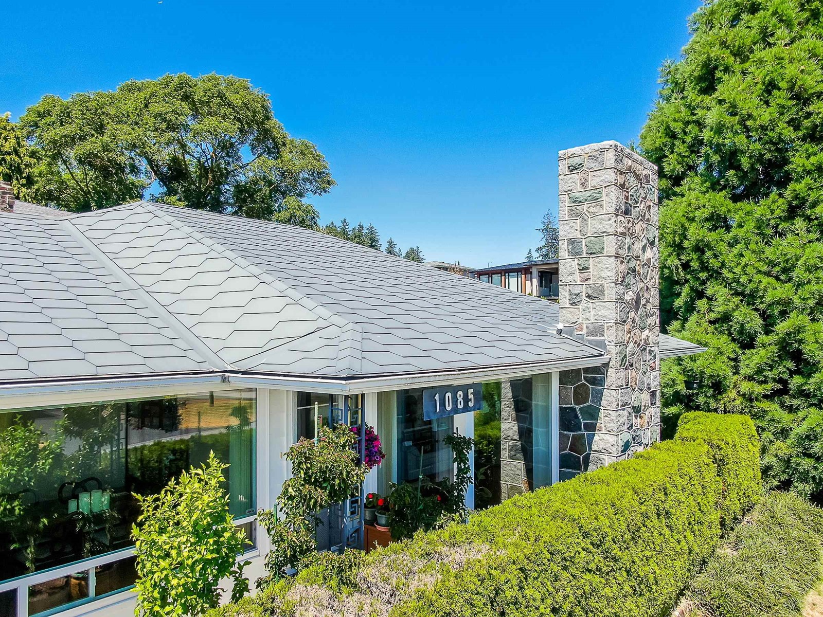 1085 BALSAM STREET, White Rock real estate listing R2976700