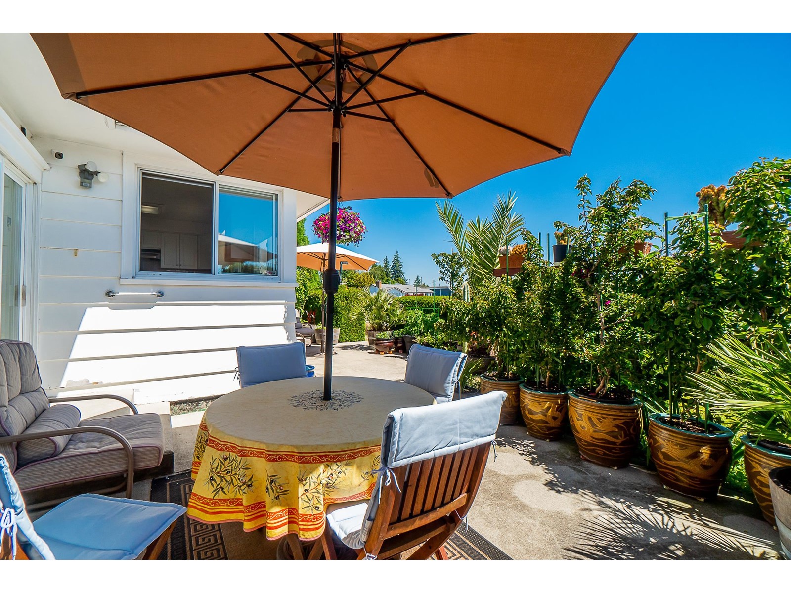 1085 BALSAM STREET, White Rock real estate listing R2976700