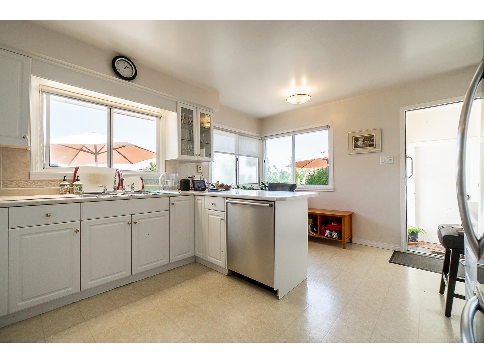 1085 BALSAM STREET, White Rock real estate listing R2976700