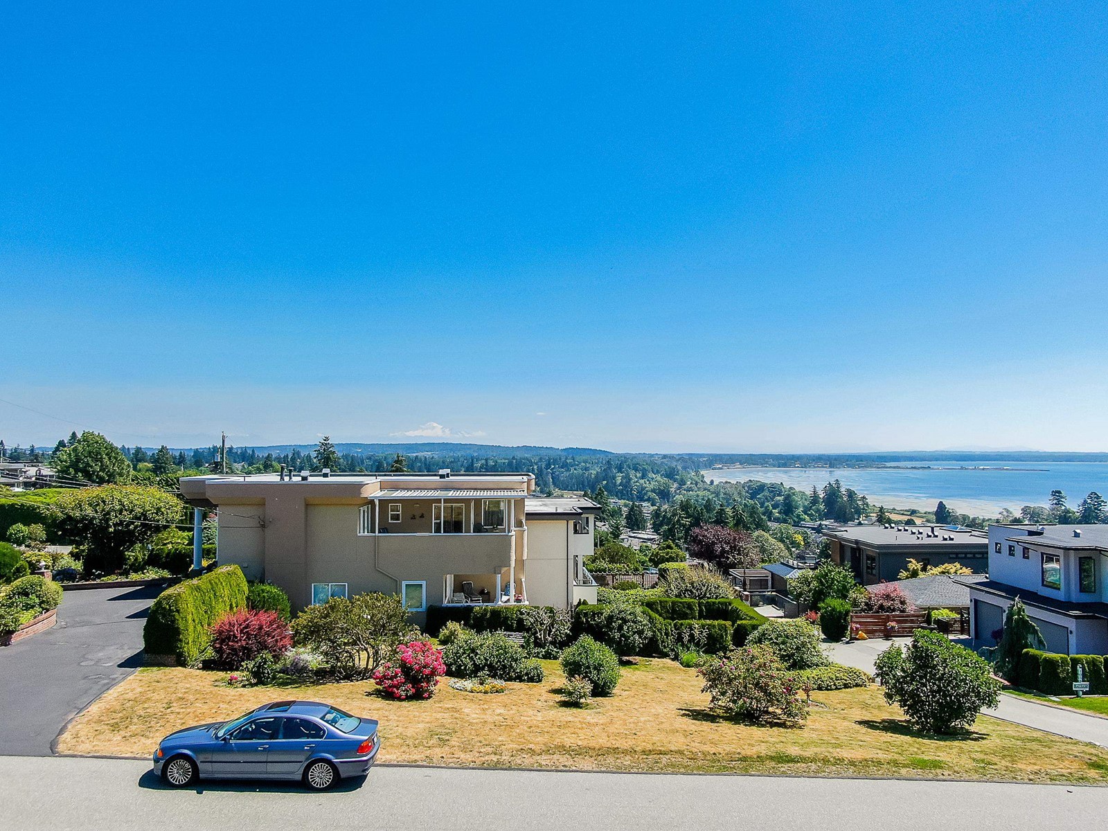 1085 BALSAM STREET, White Rock real estate listing R2976700
