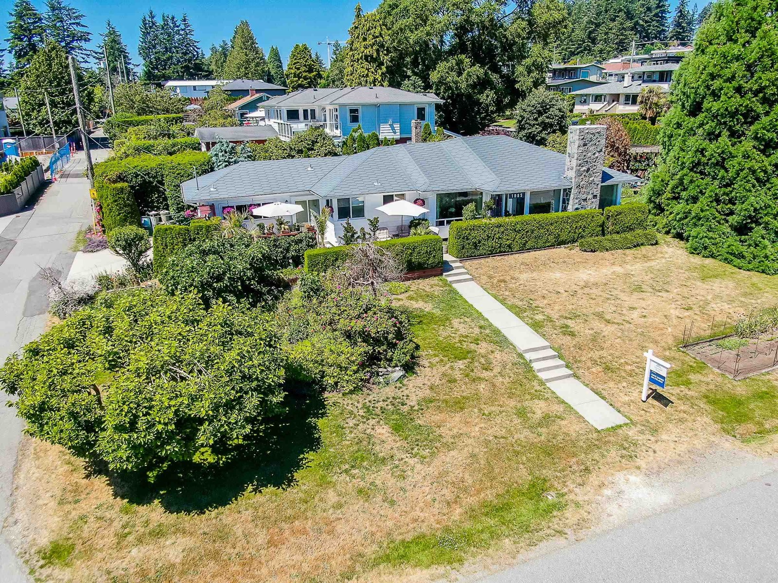 1085 BALSAM STREET, White Rock real estate listing R2976700