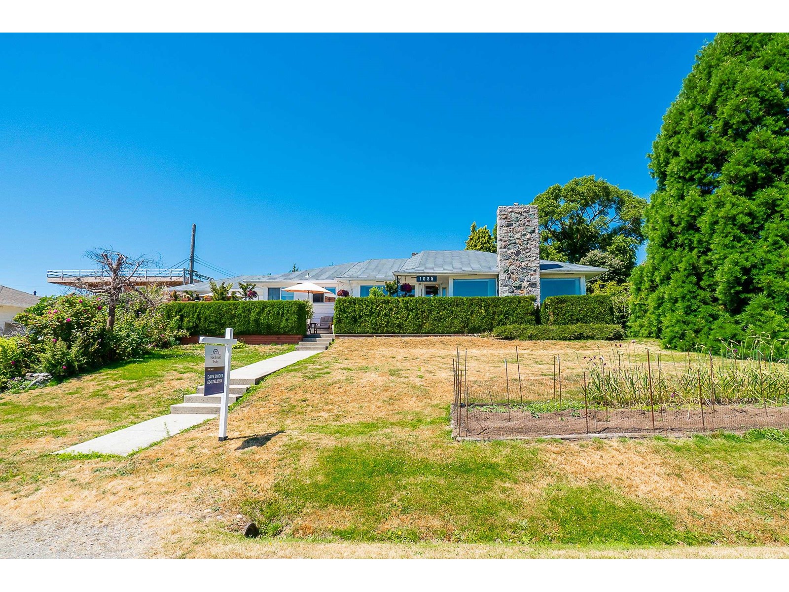 1085 BALSAM STREET, White Rock real estate listing R2976700