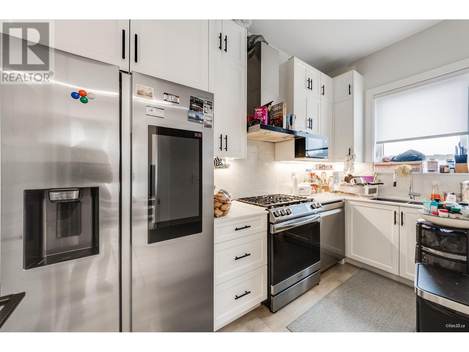 5499 MANOR STREET, Burnaby