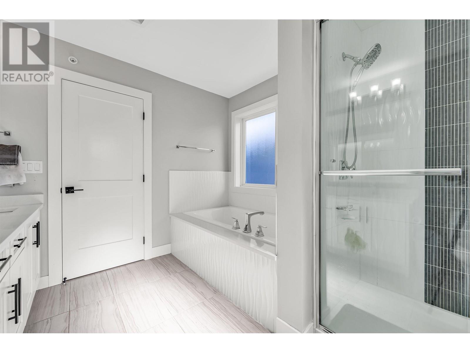 2436 CHILCOTT AVENUE, Port Coquitlam real estate listing R2976239
