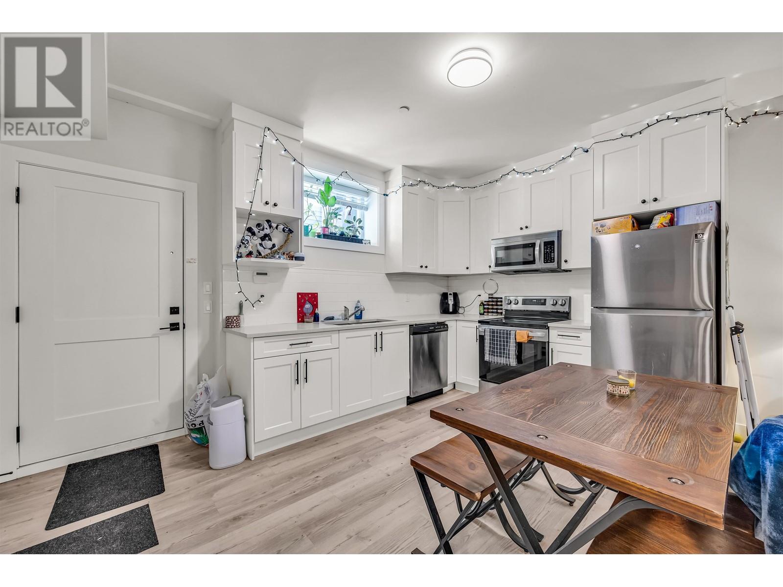 2436 CHILCOTT AVENUE, Port Coquitlam real estate listing R2976239