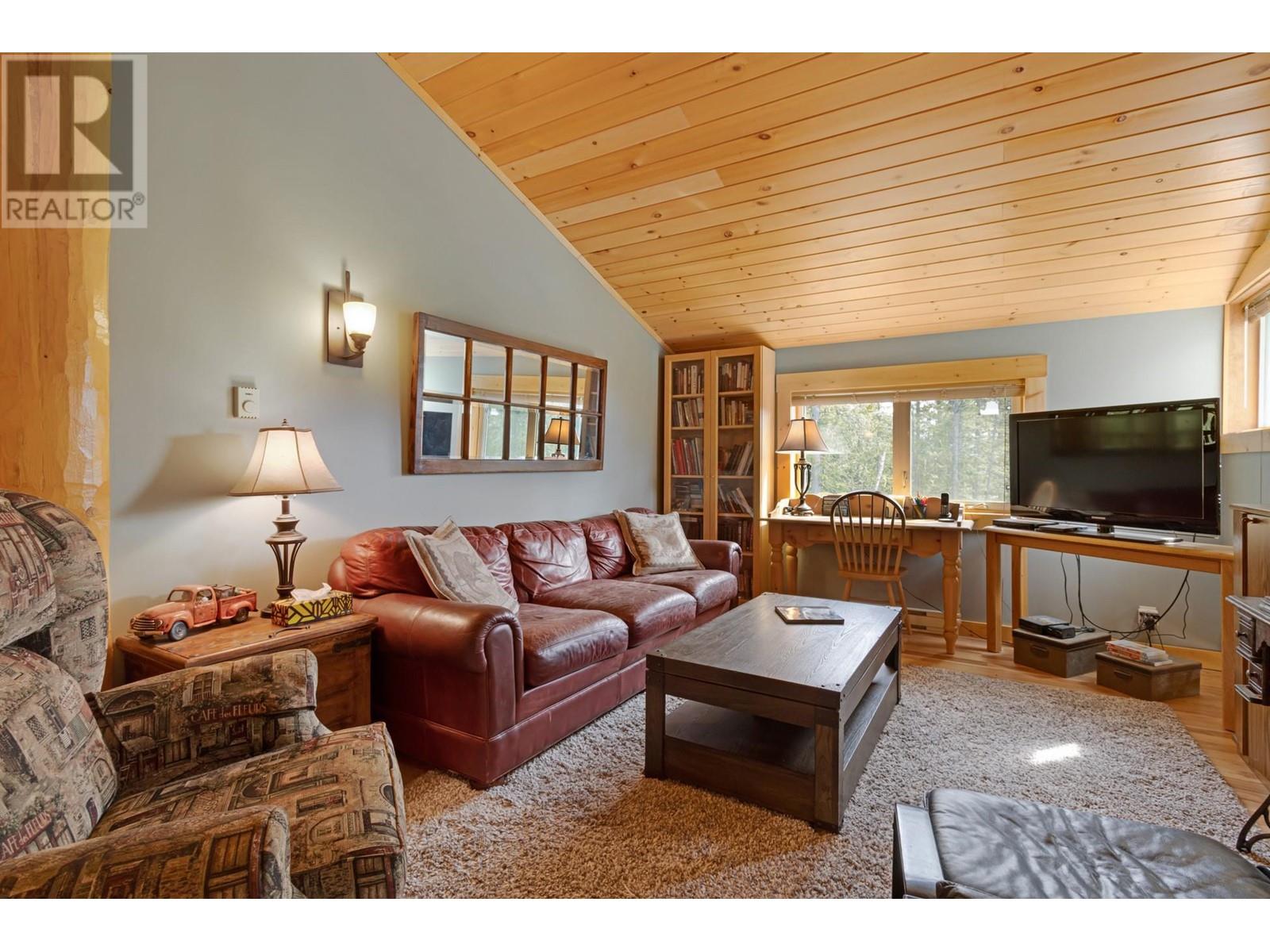 63 Walker Road, Enderby